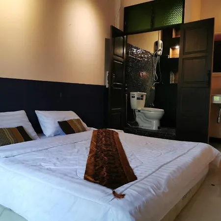 Madera House Chiang Mai Hotel